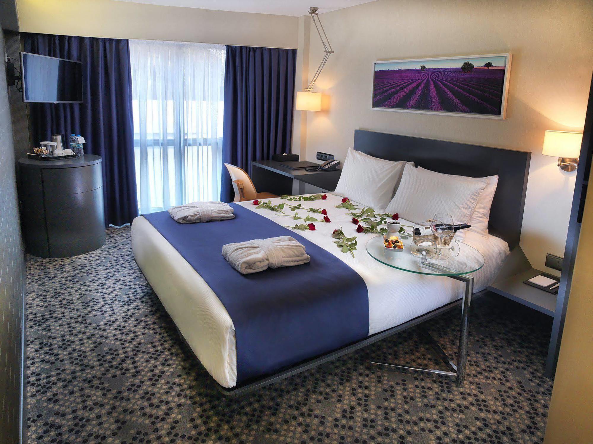 Misa Hotel Istanbul Exterior foto